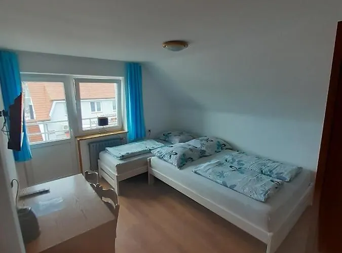 Agat Goscinne Δωμάτια σε οικογενειακή κατοικία Pobierowo