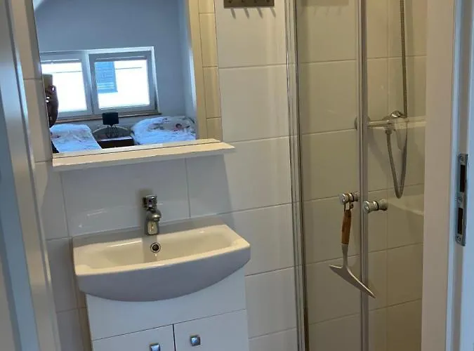 Agat Goscinne Δωμάτια σε οικογενειακή κατοικία Pobierowo