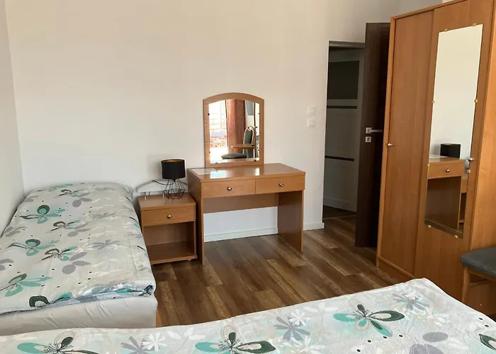 Δωμάτια σε οικογενειακή κατοικία Agat Goscinne