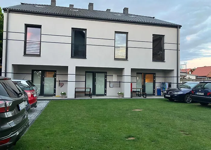 Δωμάτια σε οικογενειακή κατοικία Agat Goscinne *